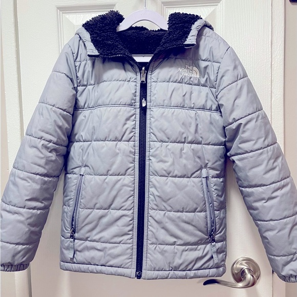 The North Face Reversible Jacket - Picture 1 of 7